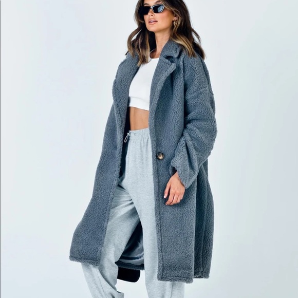 Princess Polly Jackets & Blazers - Princess Polly Hughes Oversized Teddy Jacket